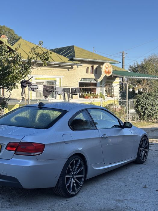 Dezmembrez bmw e92 m pachet