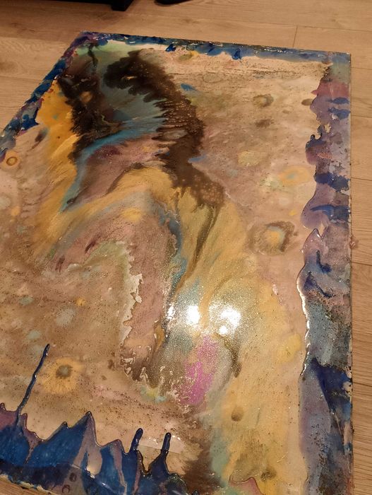 Ръчно рисувана картина от епоксидна смола с размери 100см. на 70см.