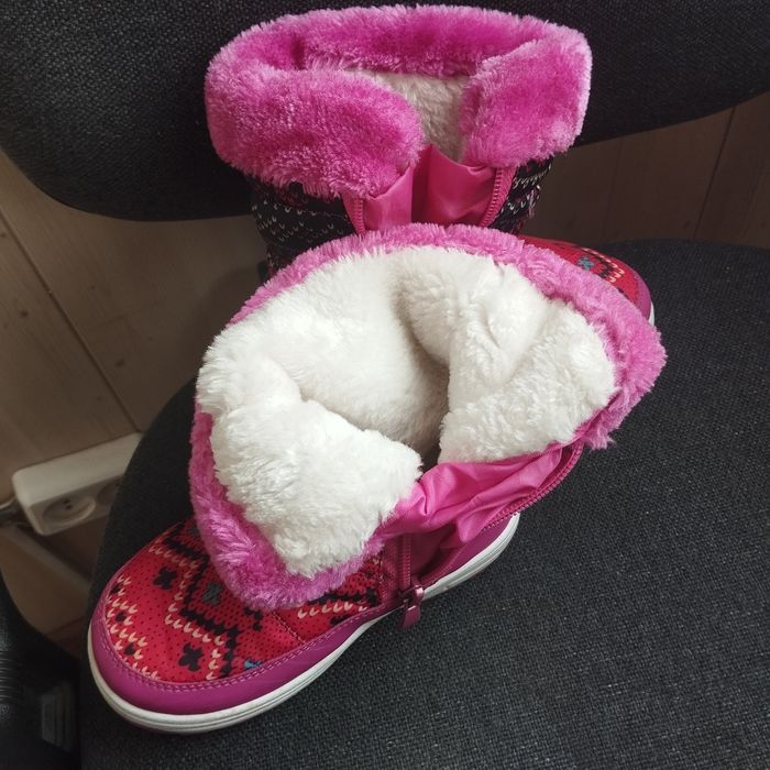 Сапожки-дутыши для девочки