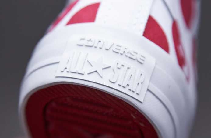 %ПРОМО% CONVERSE № 36/37 – Дамски кецове "CHERRY PRINT HI TOPS" нови