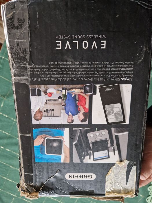 Griffin Technology Evolve pentru iPod cu boxe wireless