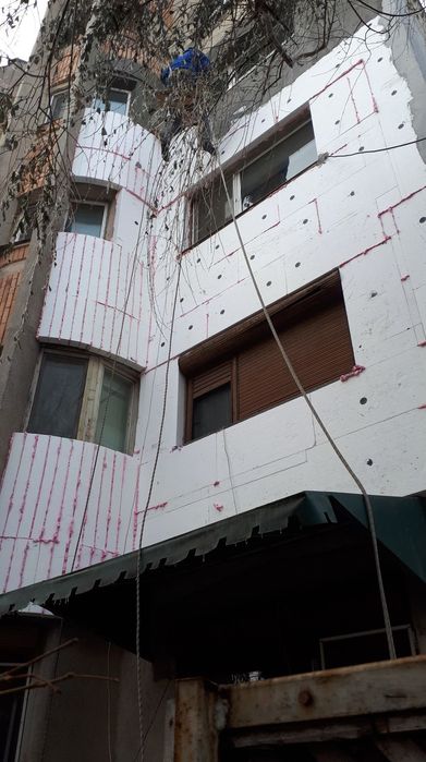 Izolatie (termoizolație) cu alpinism utilitari