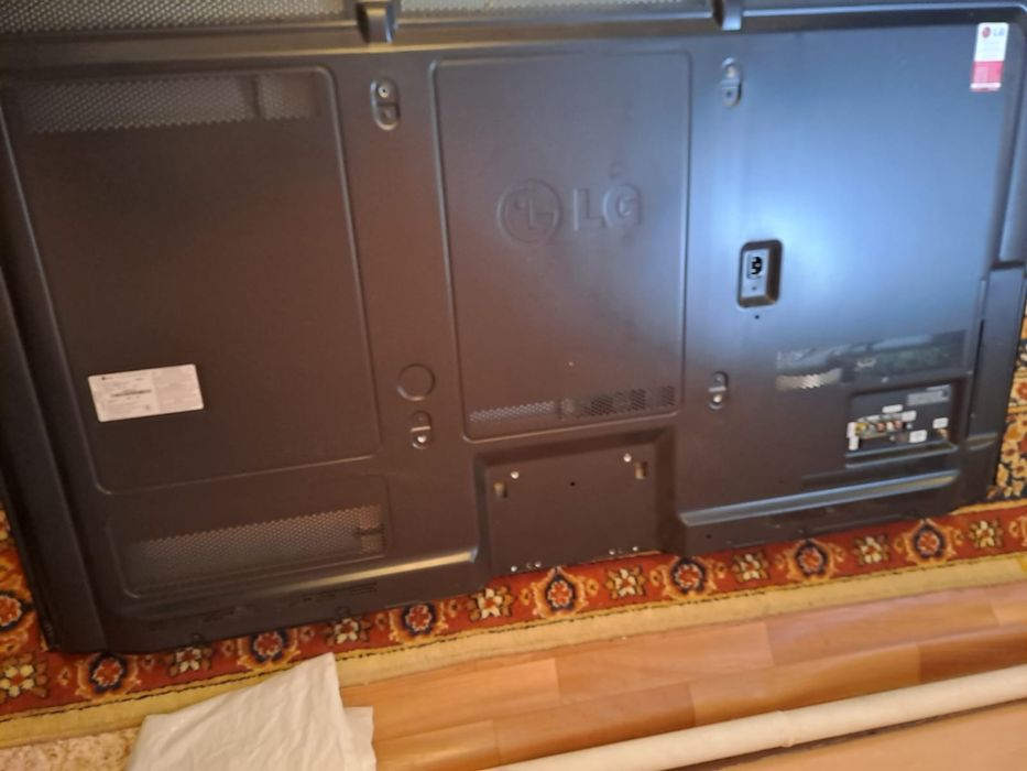 Продам телевизор