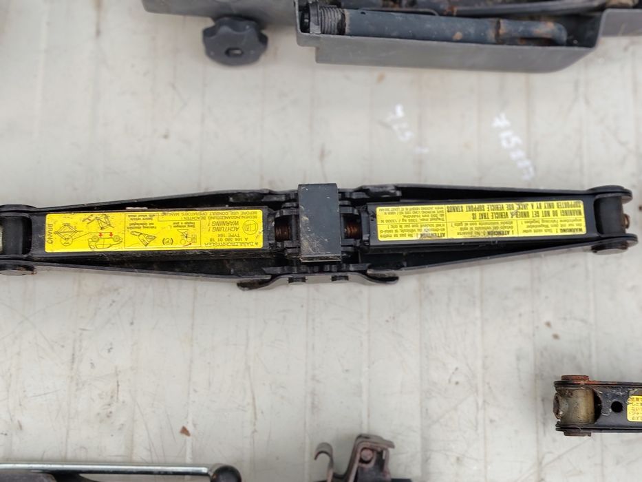 Krik ,vw,Toyota Avensis T25,cheie Audi,vw ,set ktik cheie Mercedes Citan