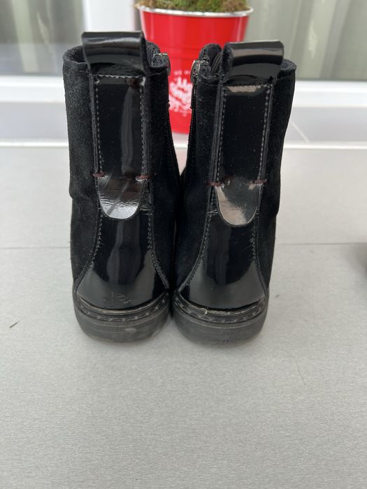 Дамски черни боти