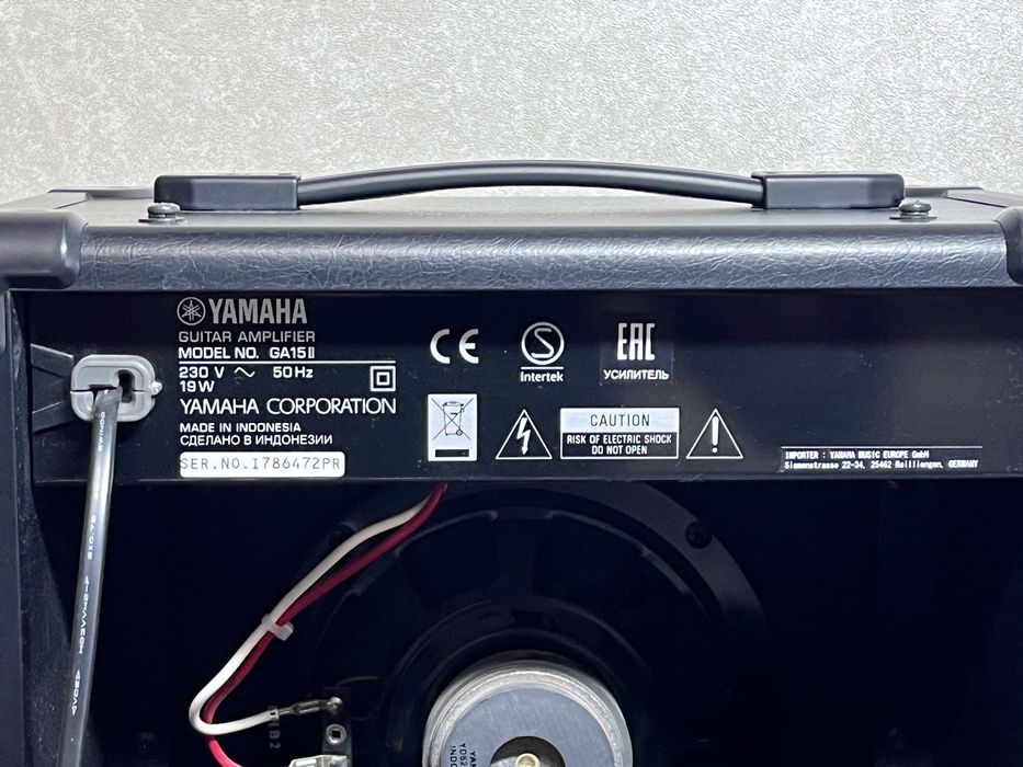 Гитарный комбоусилитель Yamaha GA15II