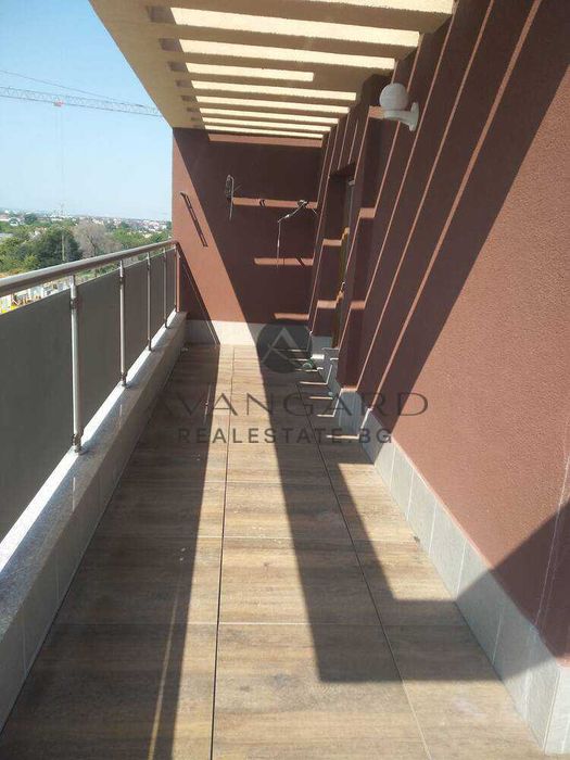 Продава се Двустаен апартамент в Пловдив, Беломорски - 140 кв.м за 1115 €/кв.м - Снимка #1