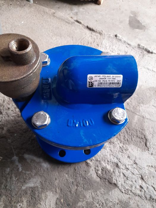 Воздушный Вантуз