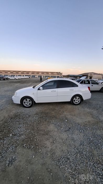 Chevrolet Lacetti 2010 продается механик
