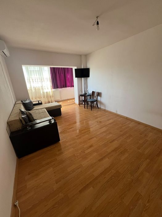 Garsoniera de închiriat Bulevardul București