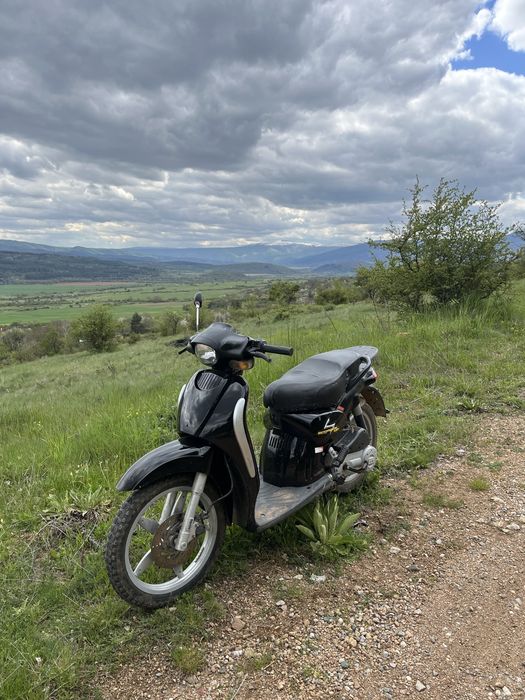 Aprilia Scarabeo 100 кубика
