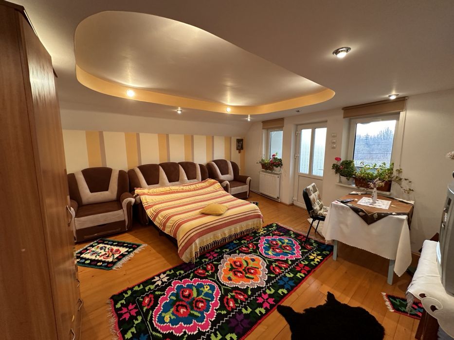 Inchiriez cabana / pensiune Paste  2026