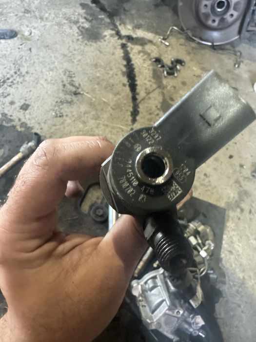 Дюзи гнп рейл бмв 2.0д 184