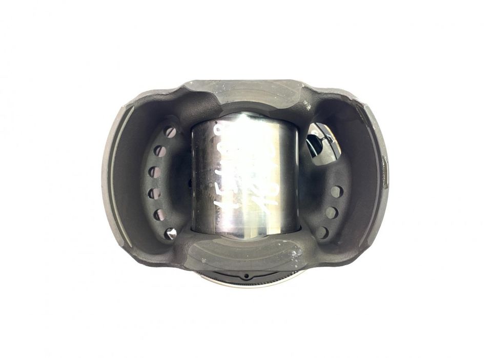 20727440 Piston MAHLE,VOLVO FH12, FH16, NH12, FH, VNL780 (1993-2014) VOLVO