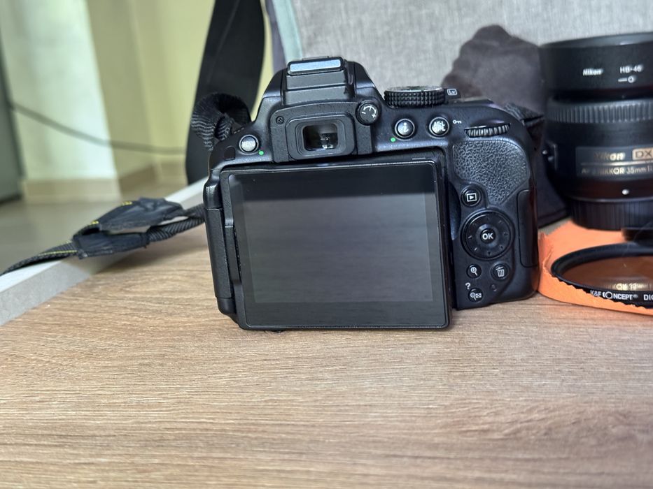 Nikon D5300 комплект с два обектива – готов за снимане
