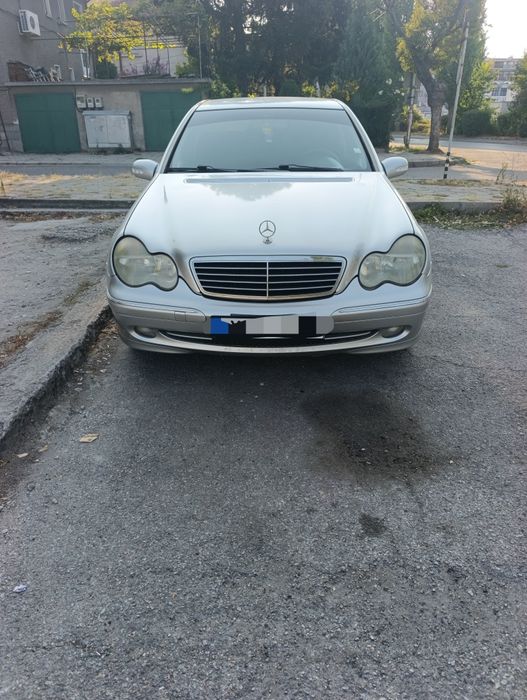 Мерцедес C220 топ състояние