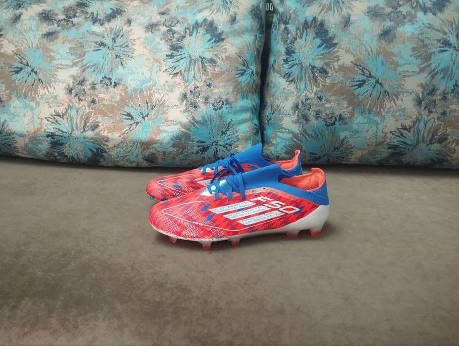 Футбольные бутсы Adidas F50. Размер 41-41.5. Новые