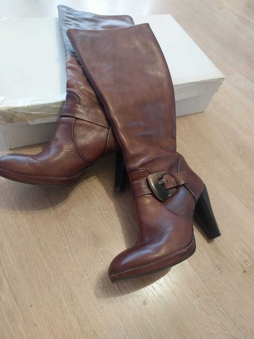 2 modele cizme piele (nr 40-41), toc 9cm, 90lei/ pereche, negociabil