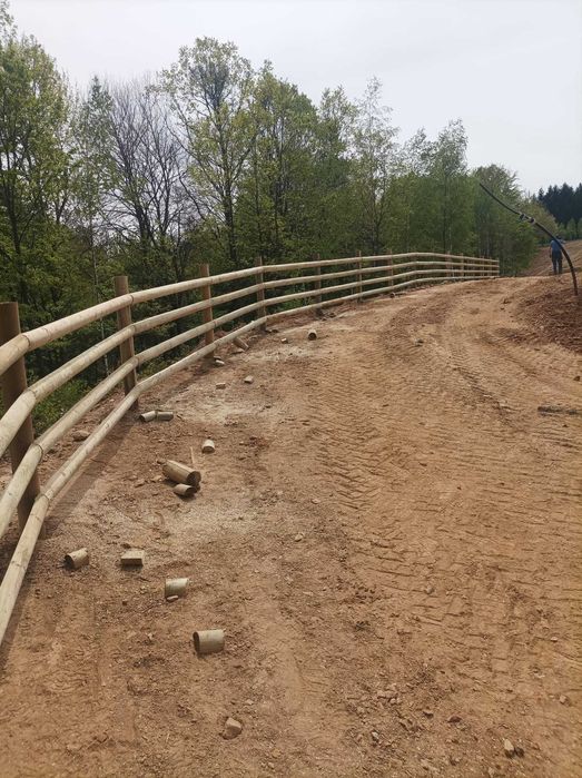 Gard din lemn rotund rustic tratat! - TIP RANCH AMERICAN - SEMIROTUND