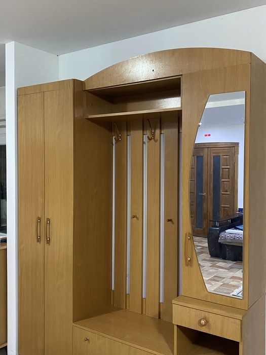 Продается шкаф.