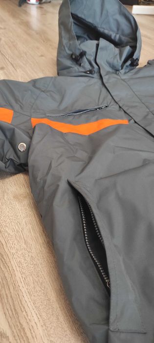 Чисто нов зимен комплект: яке + гащеризон, размер M/176