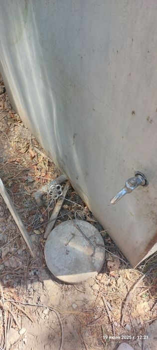 Продам железную ёмкость для воды