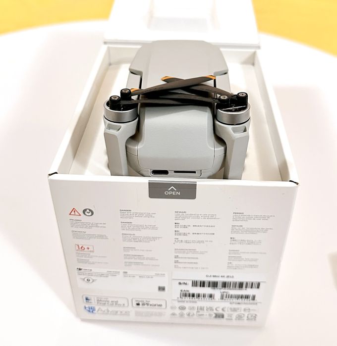 Drona dji mini 4k noua