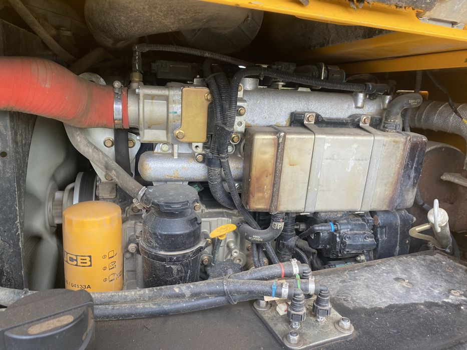 De vanzare dumper JCB