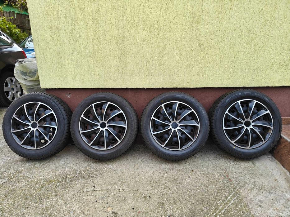 Set 4 roti 205/55/16 de iarna 5x108 pt Ford Focus, Mondeo, C-Max, Volvo etc.