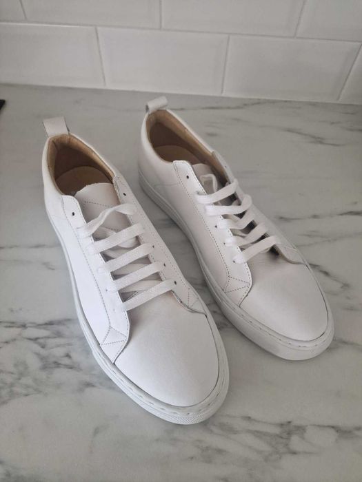 Manebi чисто нови мъжки кожени обувки