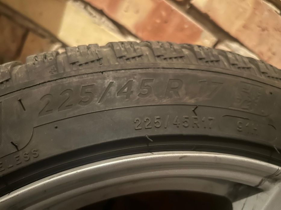 Гуми с джанти!!!