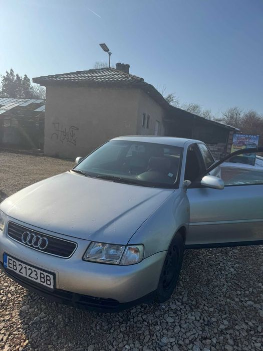 Audi   A3,  1.6 бензин, 101 конски сили