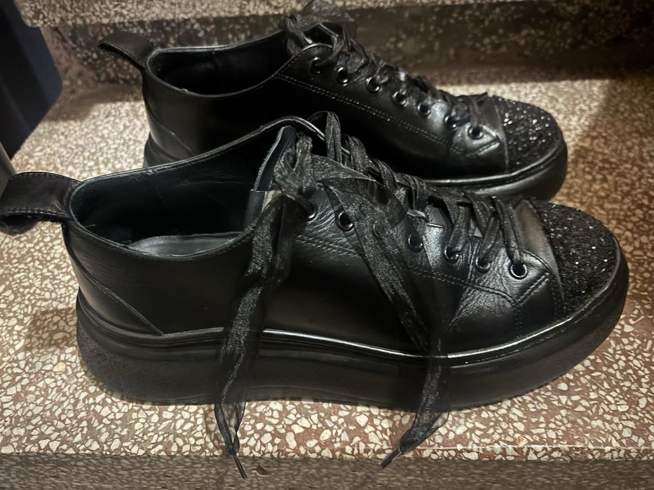 Черни обувки Бианки