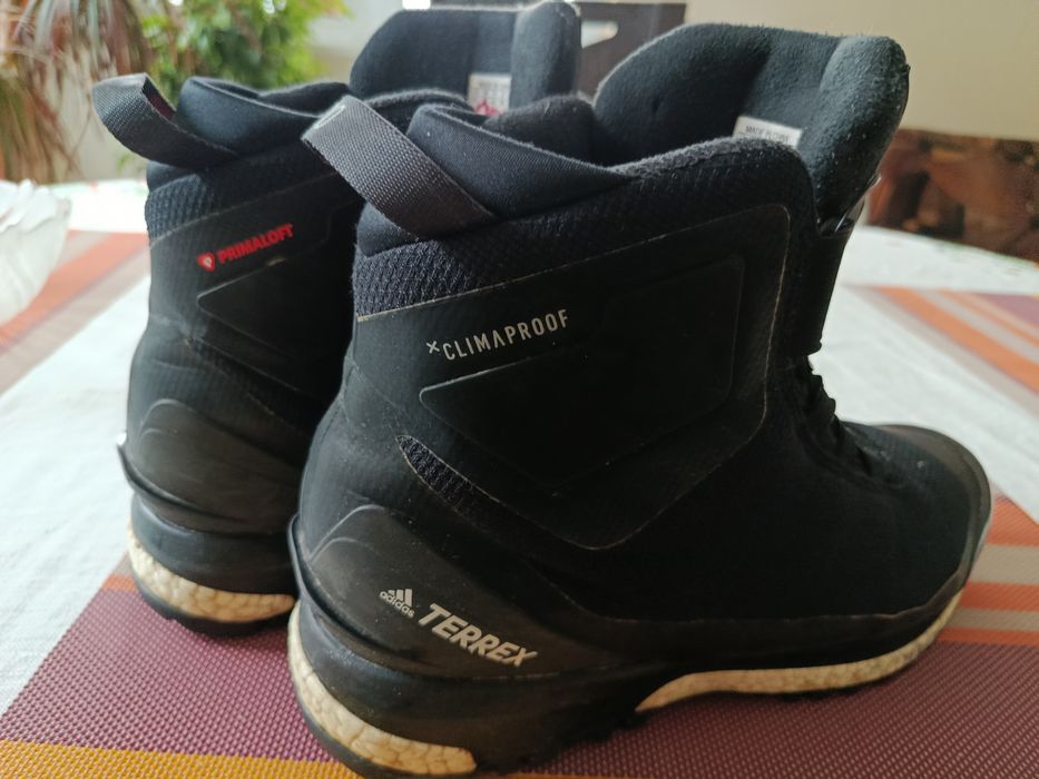Зимни обувки adidas Terex