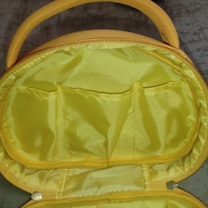 Сумочка объемная косметичка