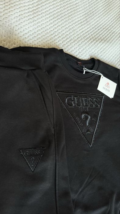 Guess дамски комплекти