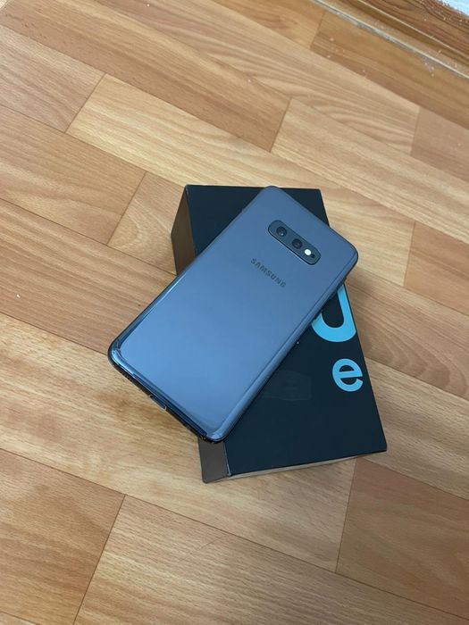 Samsung s10e 128гб