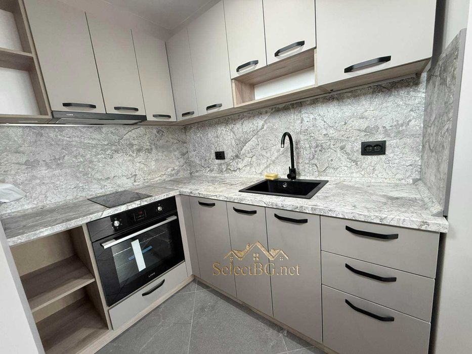 Продава се Тристаен апартамент в Велико Търново, Колю Фичето - 80 кв.м за 1688 €/кв.м - Снимка #3