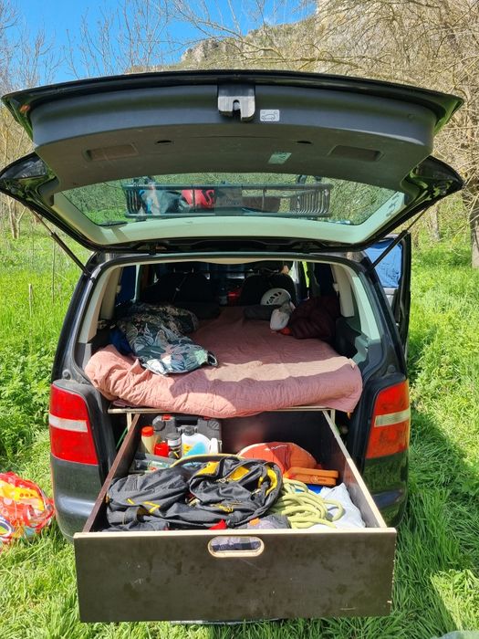 Volkswagen Touran 2.0 TDI Automat echipare Camper