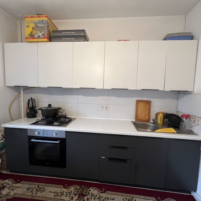 Стройный кухня . Бу продам