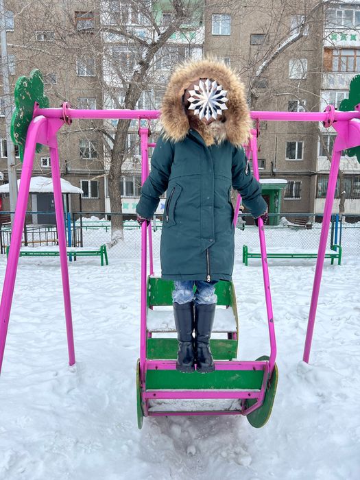 Теплая куртка на девочку
