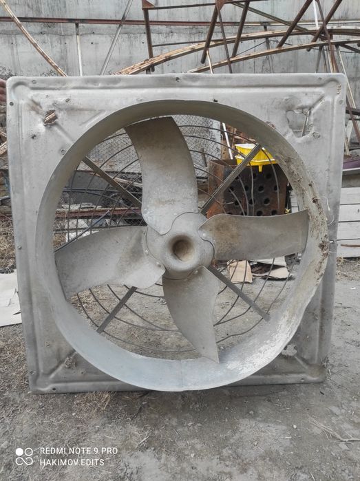 Вентилятор сотилади