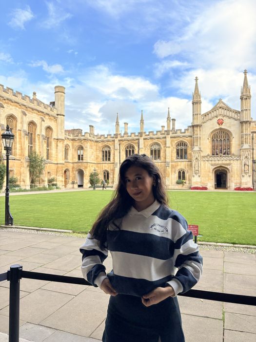 Репетитор английского из Лондона.