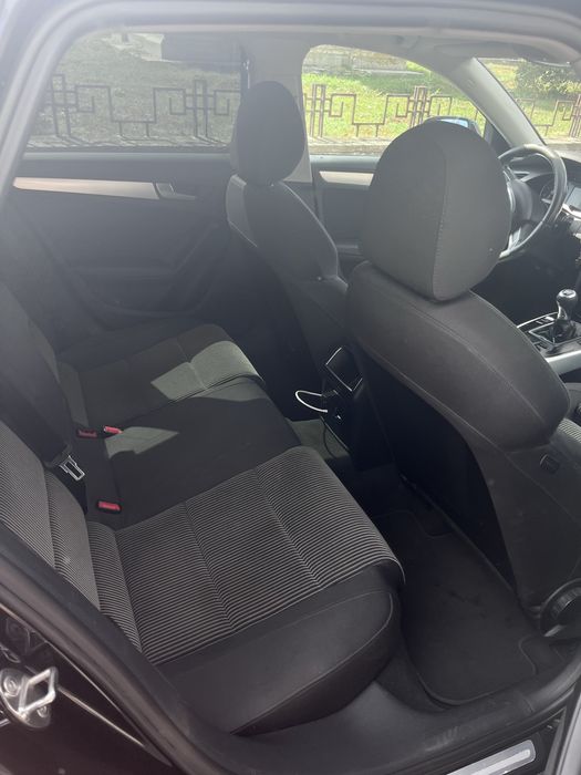 Vand Audi A4 b8.