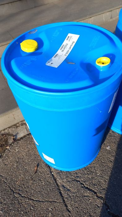 Butoaie plastic 200L bazin ibc