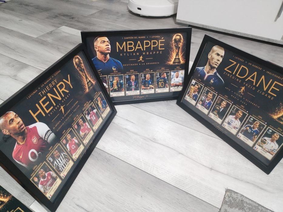 Tablouri cu legende ale fotbalului