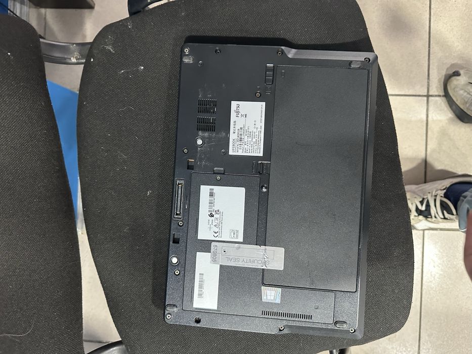 Vand fujitsu lifebook 5e14a2 i5 1145g7 16gb ssd512 made japan full hd