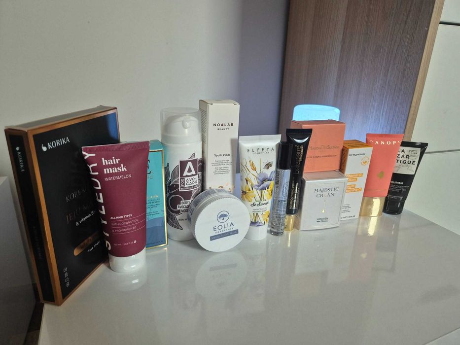 Нова Козметика - Лот