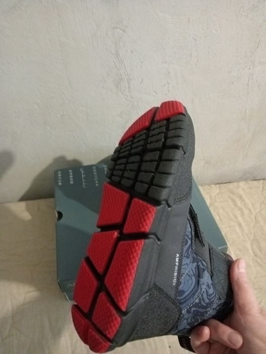 Дутики мальчиковые (Geox)