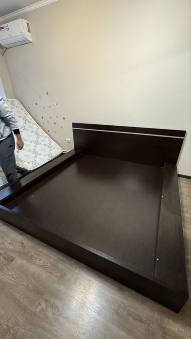 Продам кровать срочно